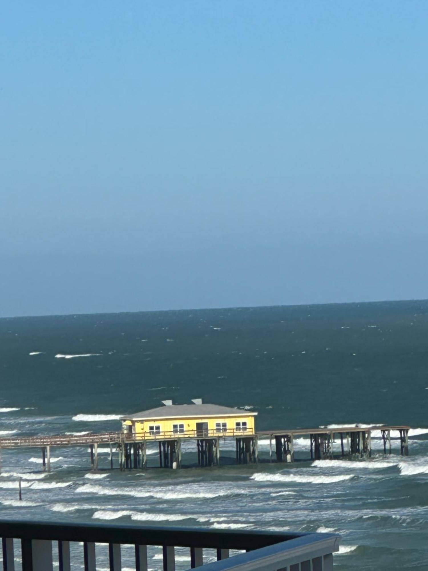 Daytona Beach Shores Ocean Front Balcony 2Beds 2Ba King Ste And 2Queens - Shores Club 805 Exterior photo